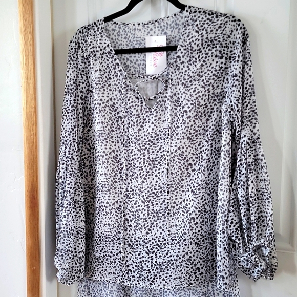 New Printed Long Sleeve Top - Picture 1 of 3